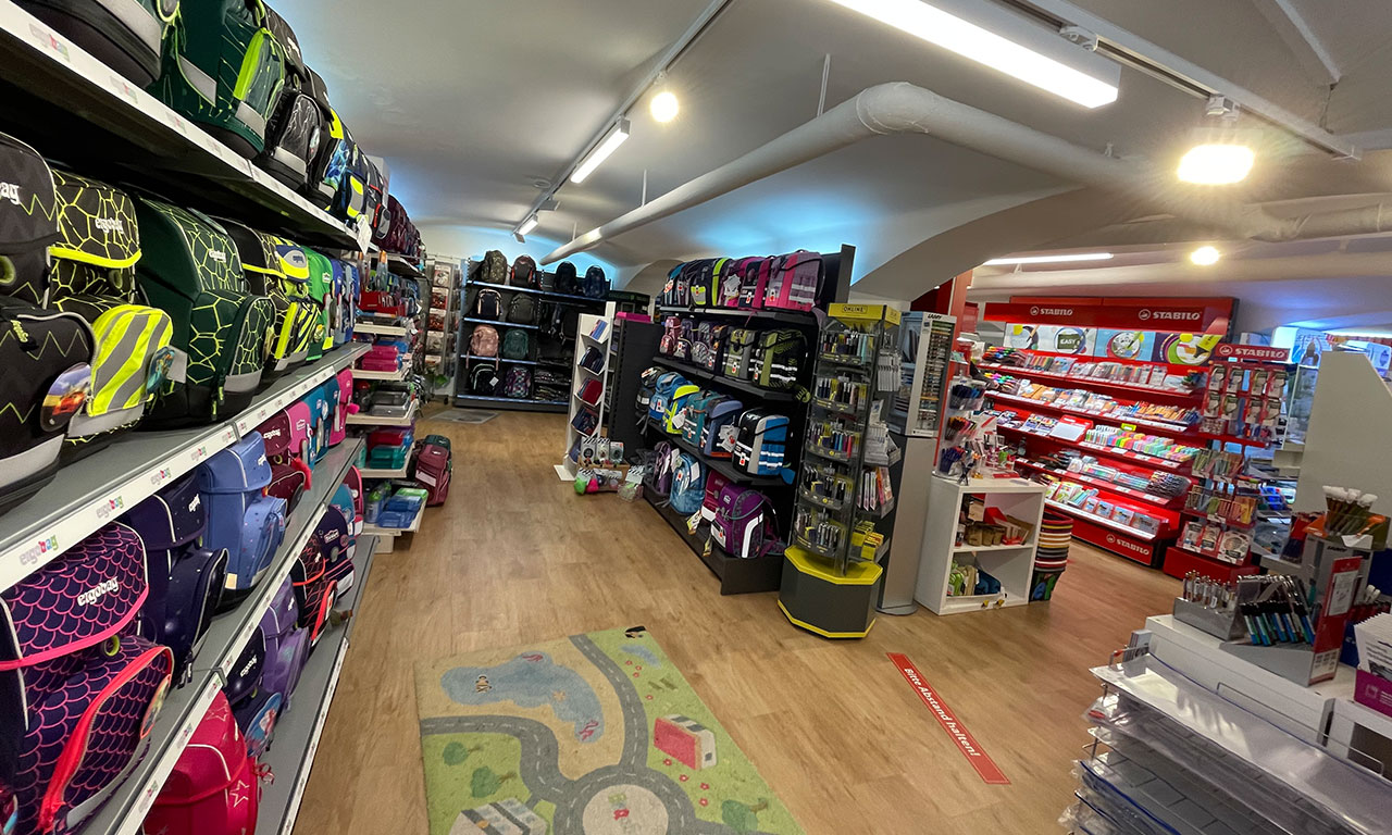 Tornister und Schulutensilien bei Hornschu Spielwaren