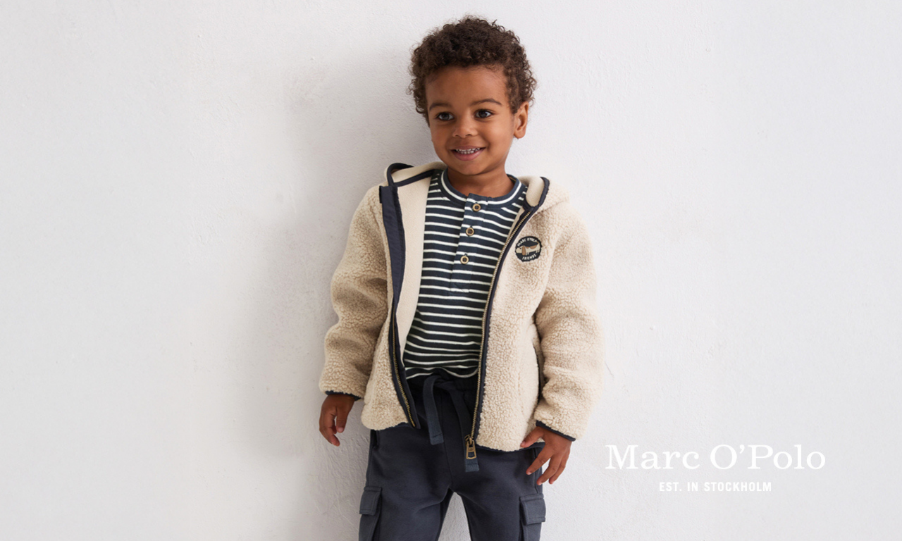 Ahler Fashion Outlet - Kind trägt Marc O`Polo 